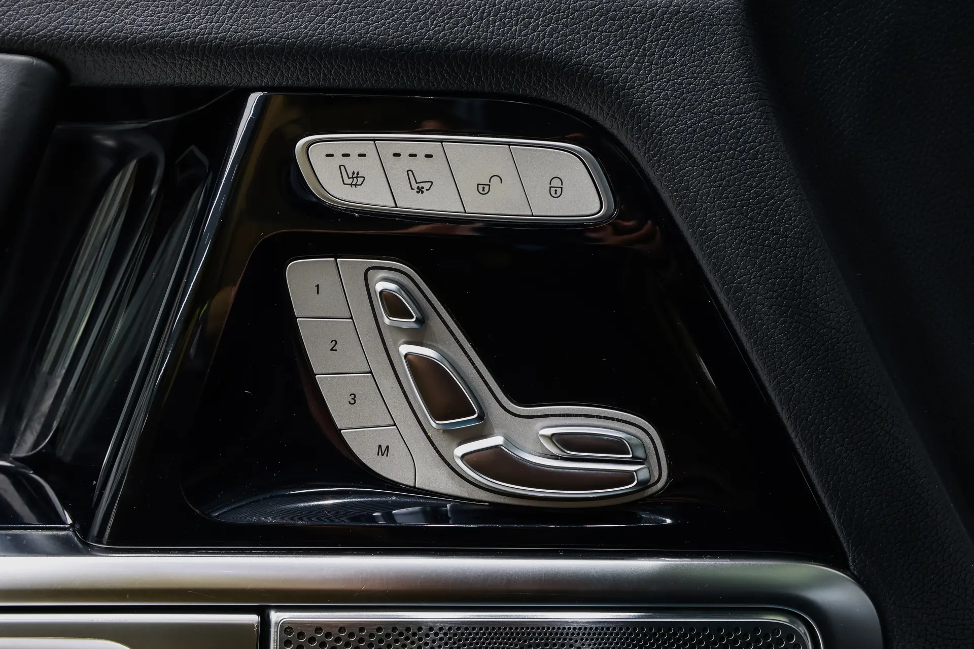 Mercedes-Benz G 63, 2019 8