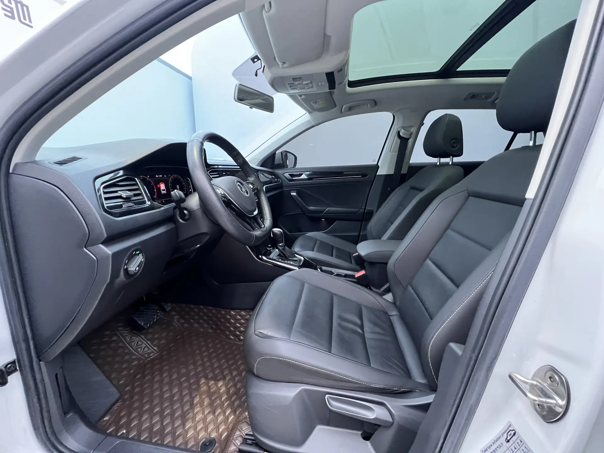 Volkswagen T-ROC, 2022 11