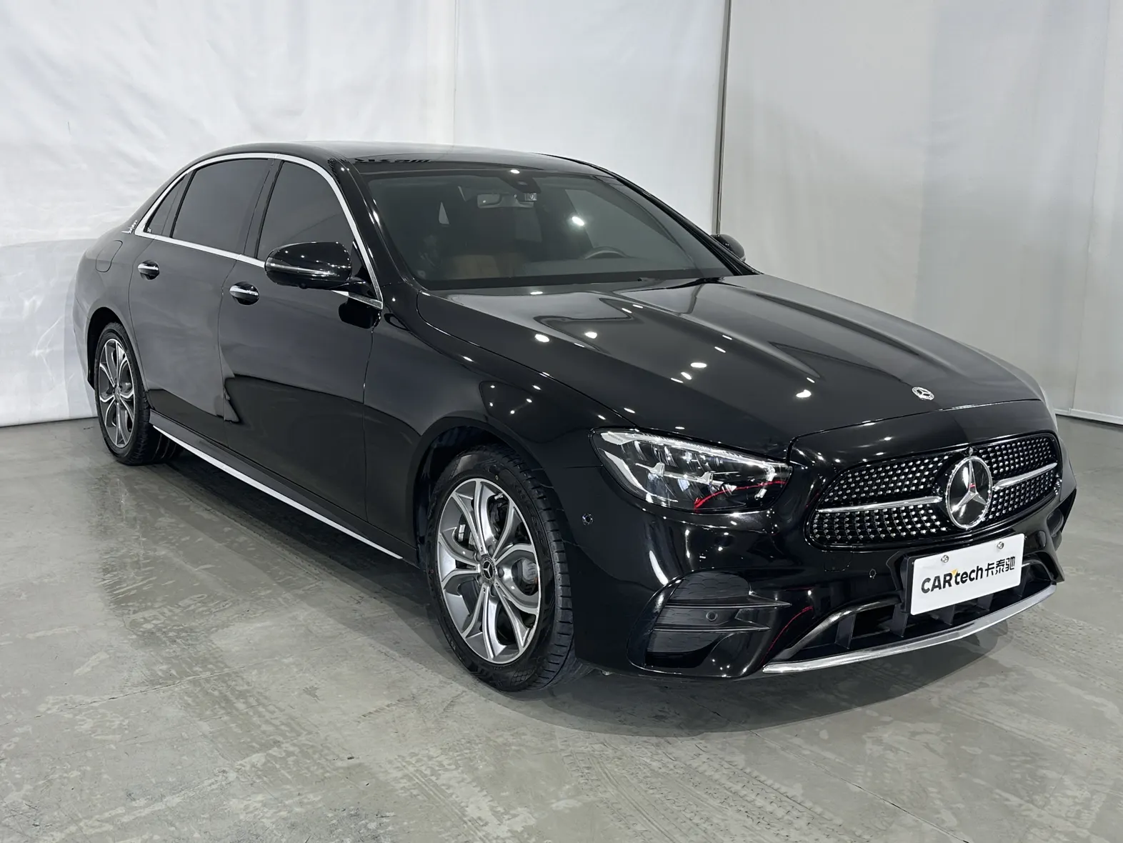Mercedes-Benz E 300 L, 2023 2