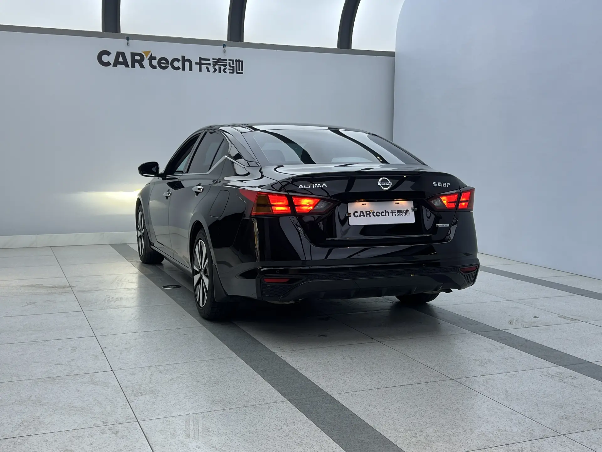 Nissan Teana, 2023 4
