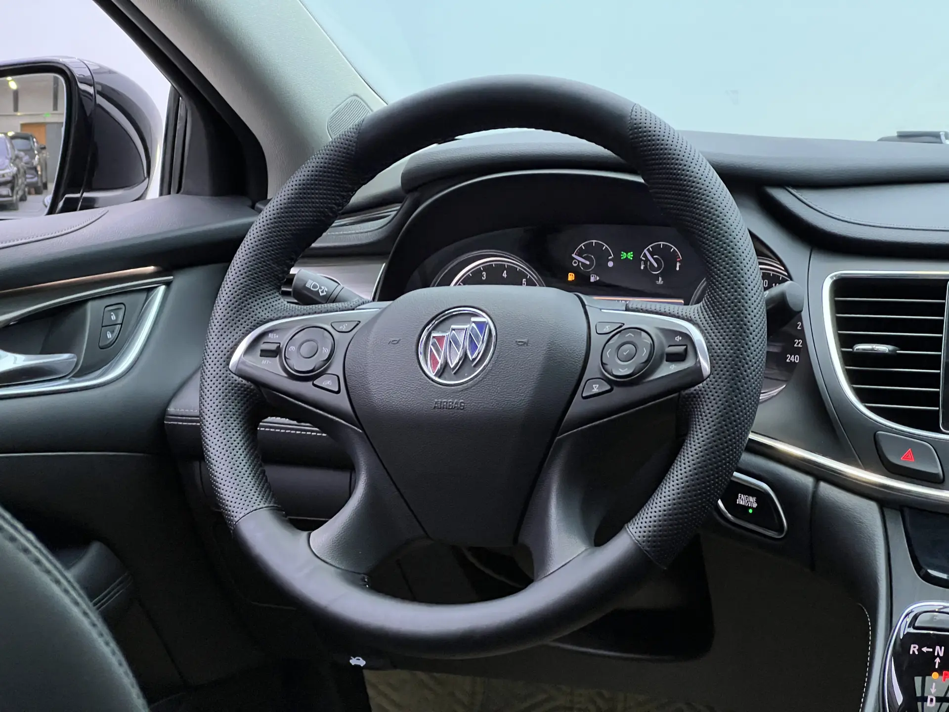 Buick LaCrosse, 2022 24