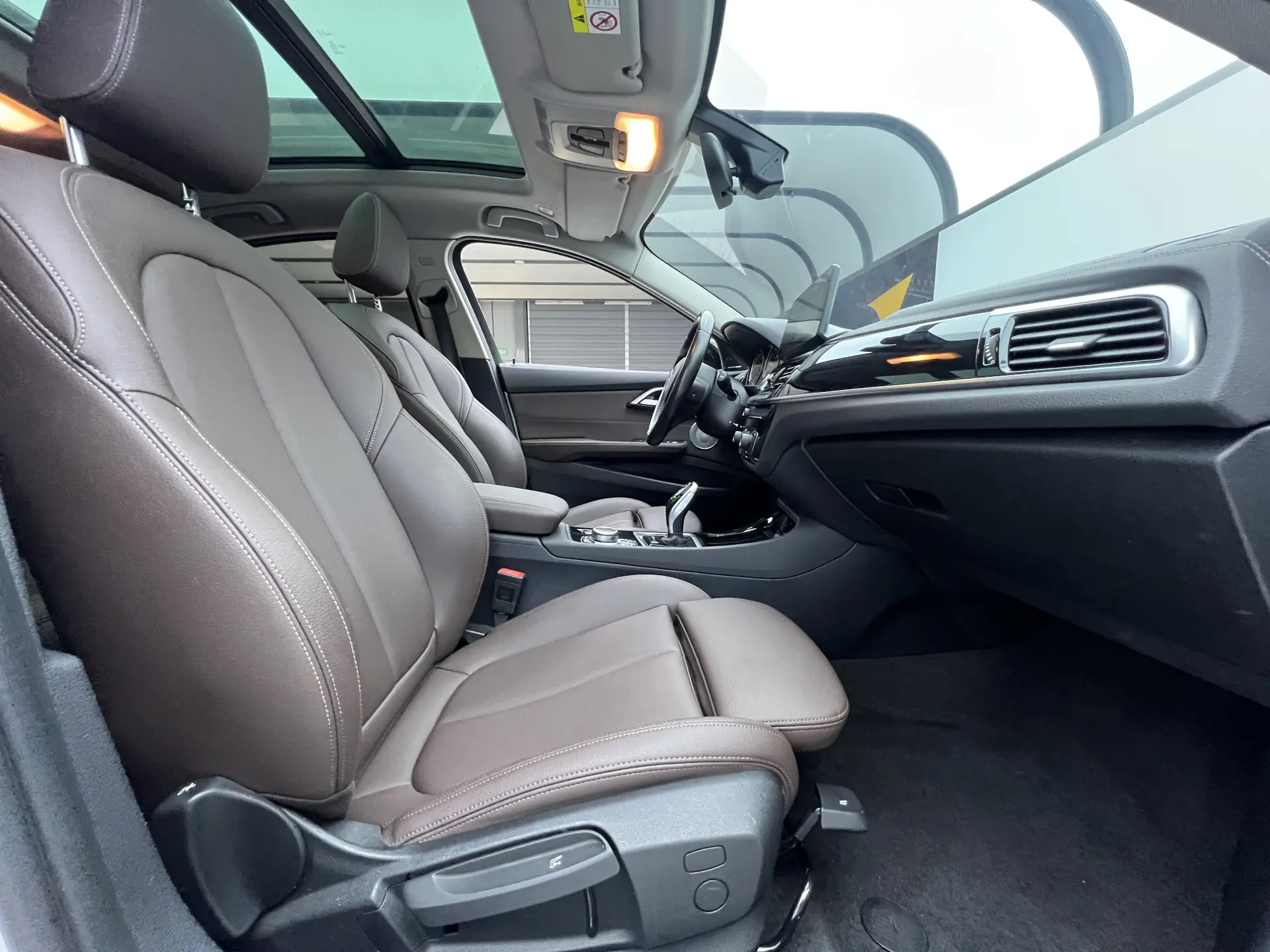 BMW 120i, 2021 16