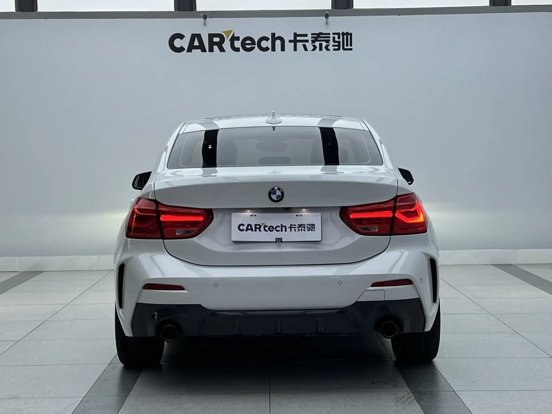 BMW 120i, 2021 2