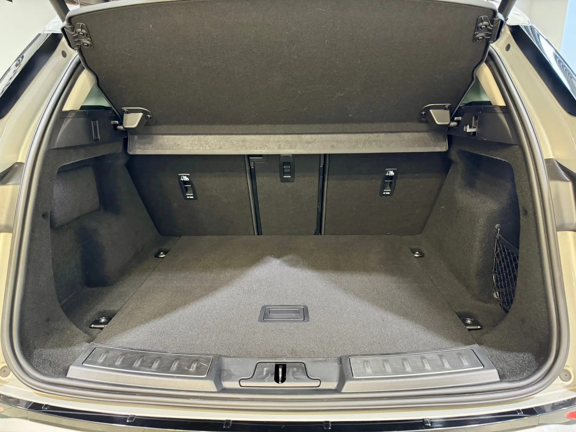 Land Rover Range Rover, 2023 30