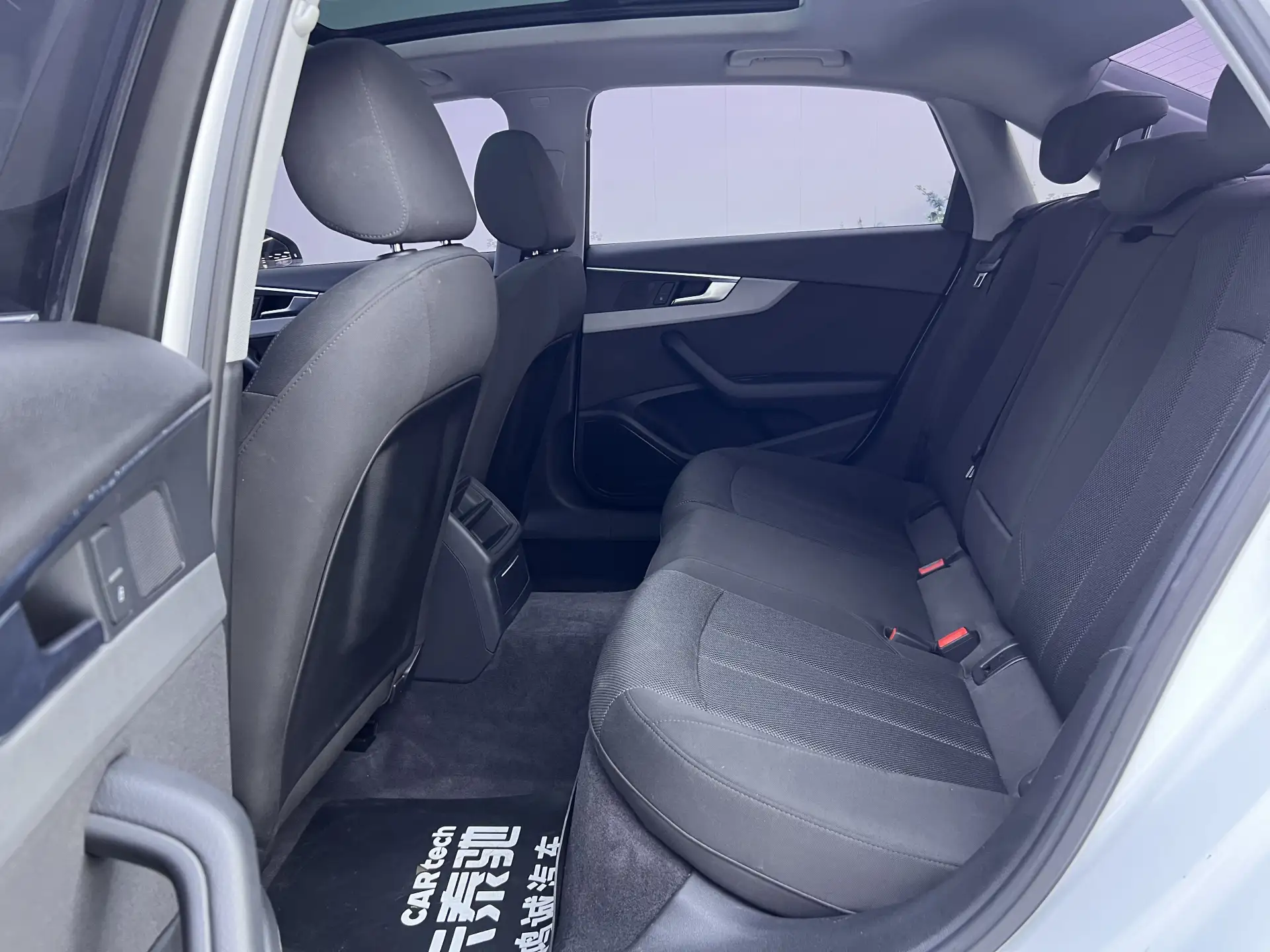 Audi A4L 40 TFSI, 2019 19