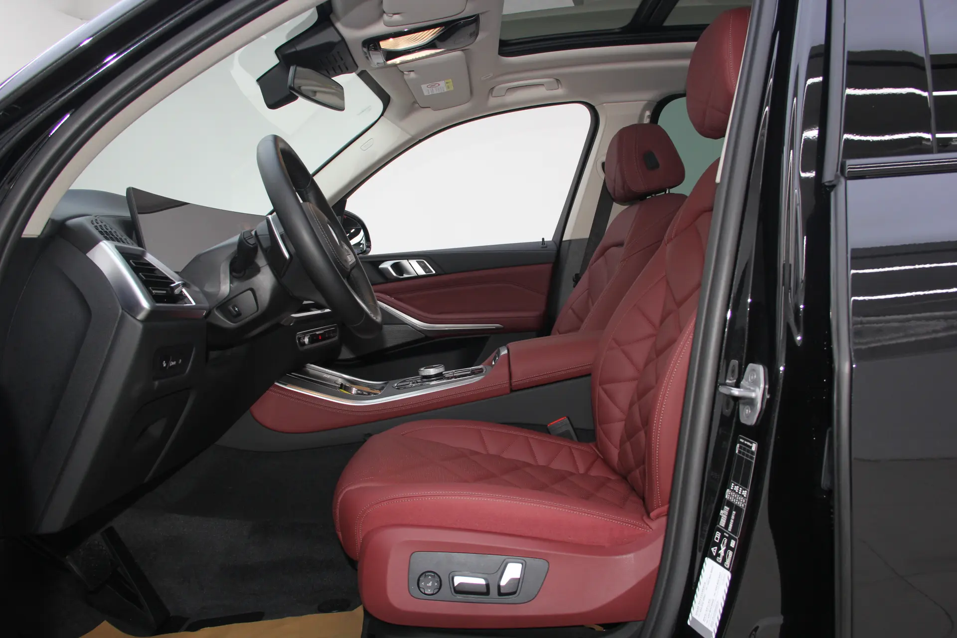 BMW X5, 2025 24