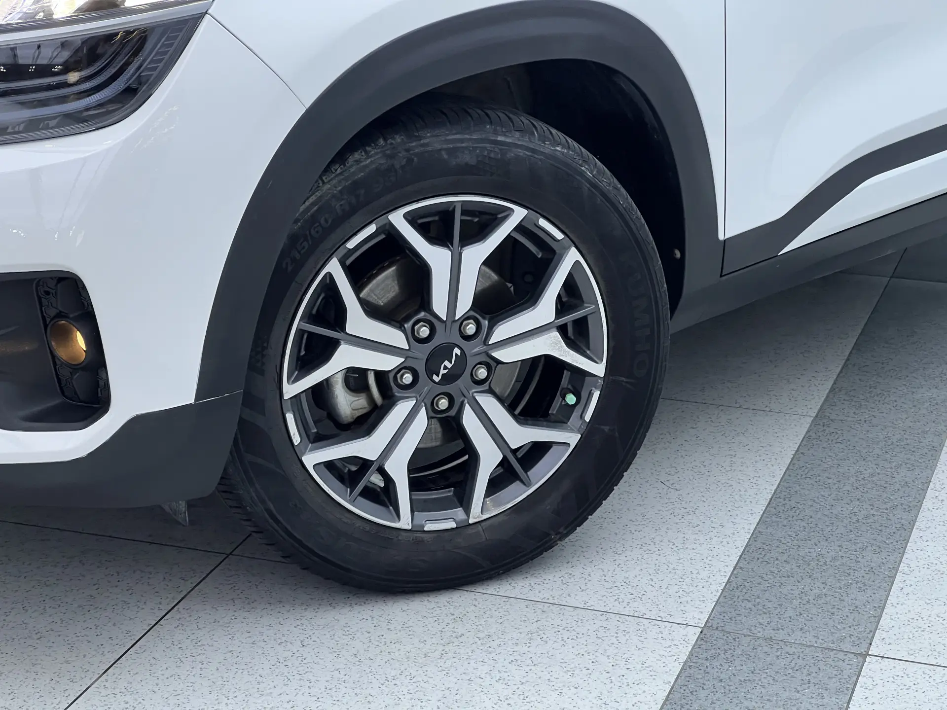 Kia KX3, 2023 6