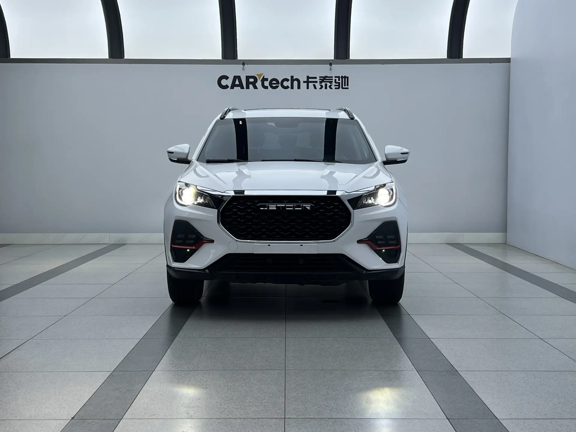 Jetour X70, 2023 2