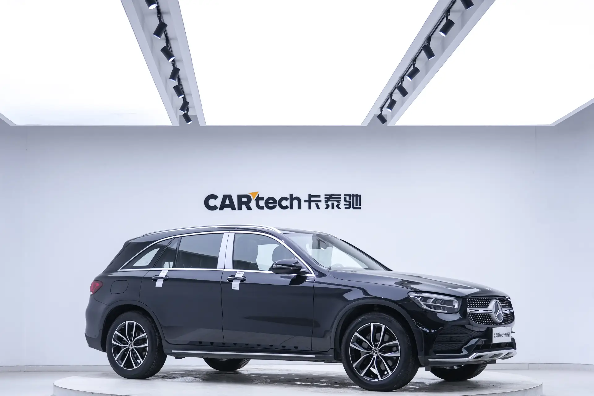 Mercedes-Benz GLC 260 L, 2020 13