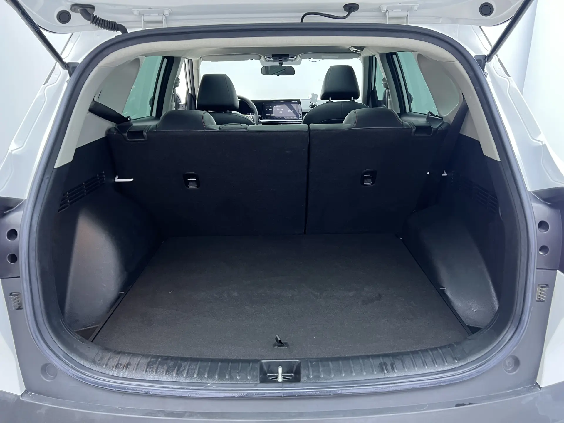 Kia KX3, 2023 27