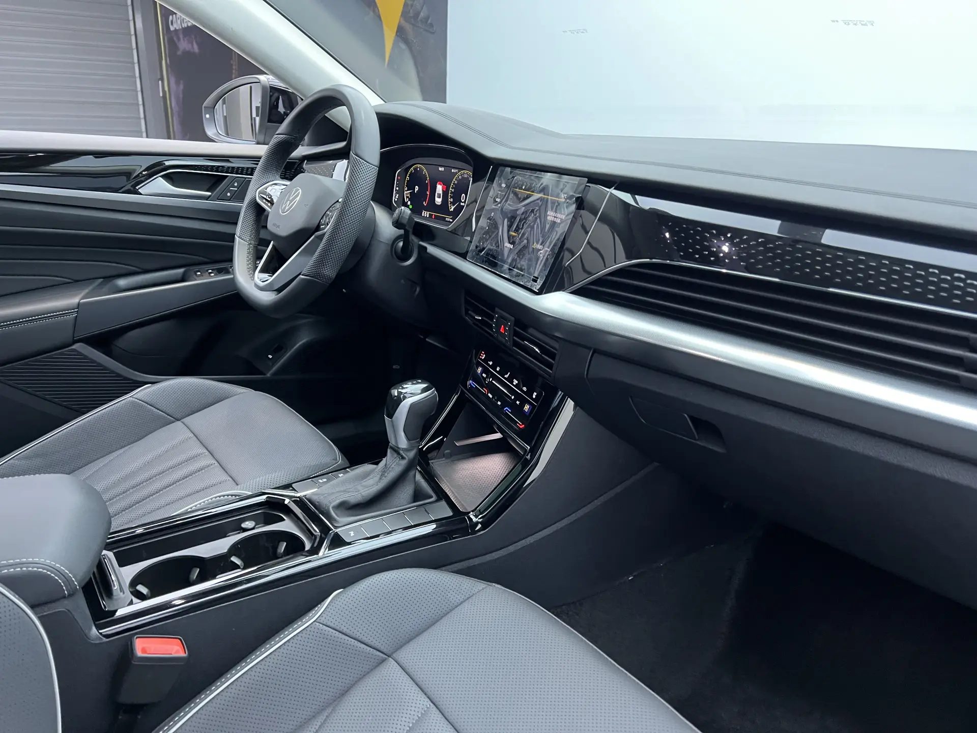 Volkswagen Passat, 2024 22