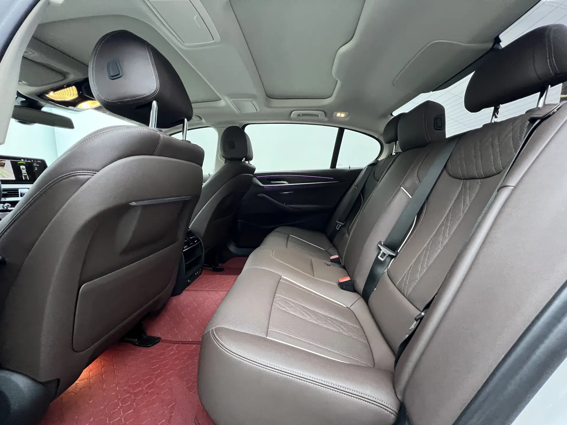 BMW 530Li, 2021 12
