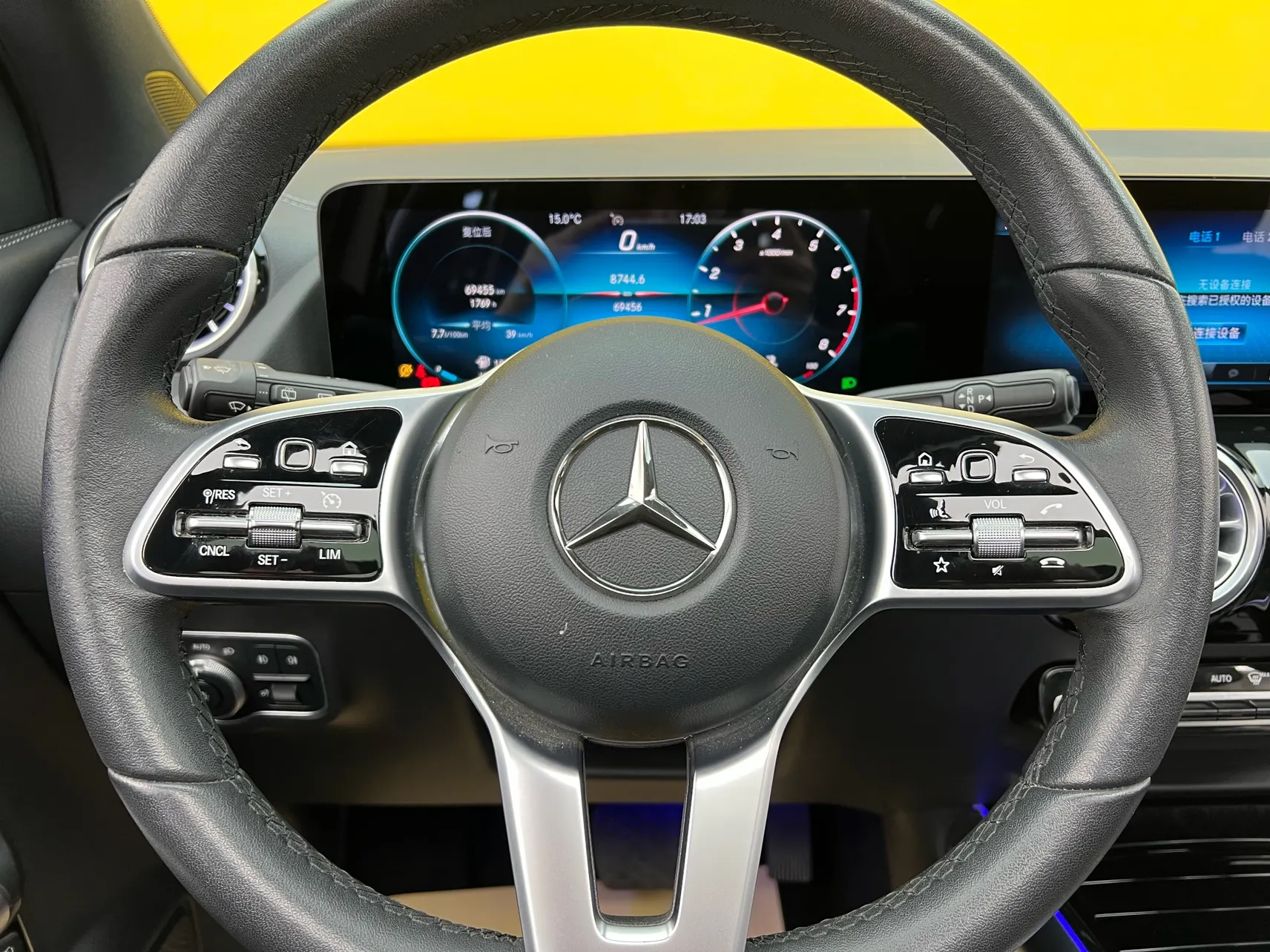 Mercedes-Benz GLA 200, 2022 15