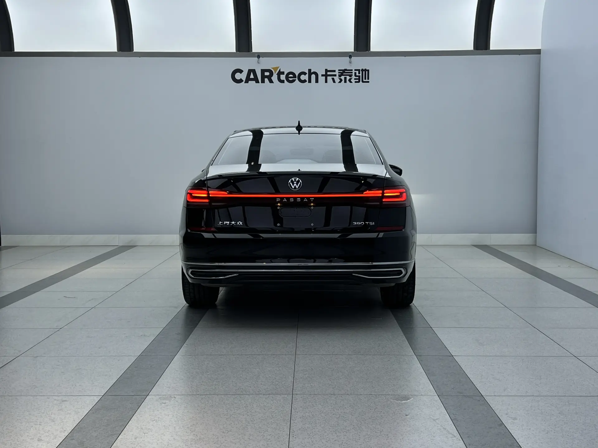 Volkswagen Passat, 2024 3
