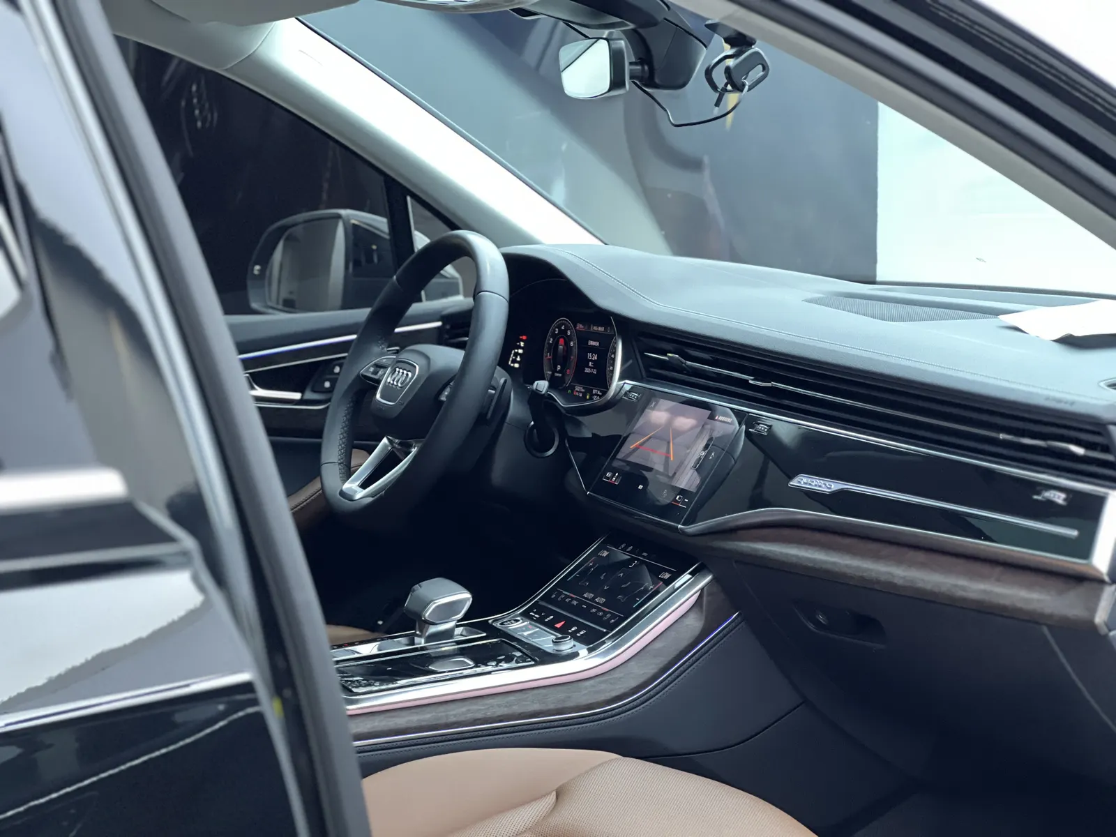 Audi Q7 45 TFSI, 2023 20