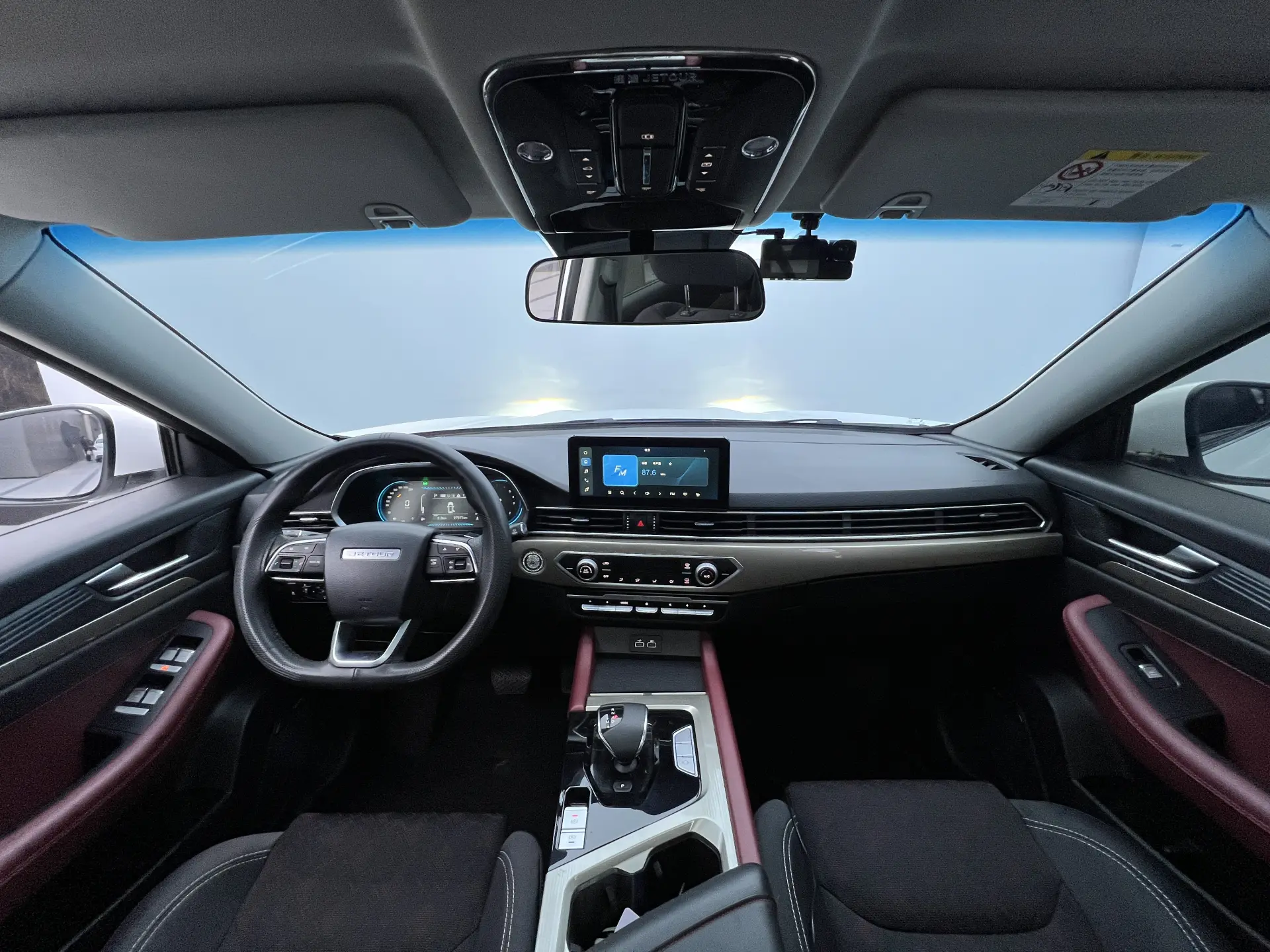 Jetour X70, 2023 23