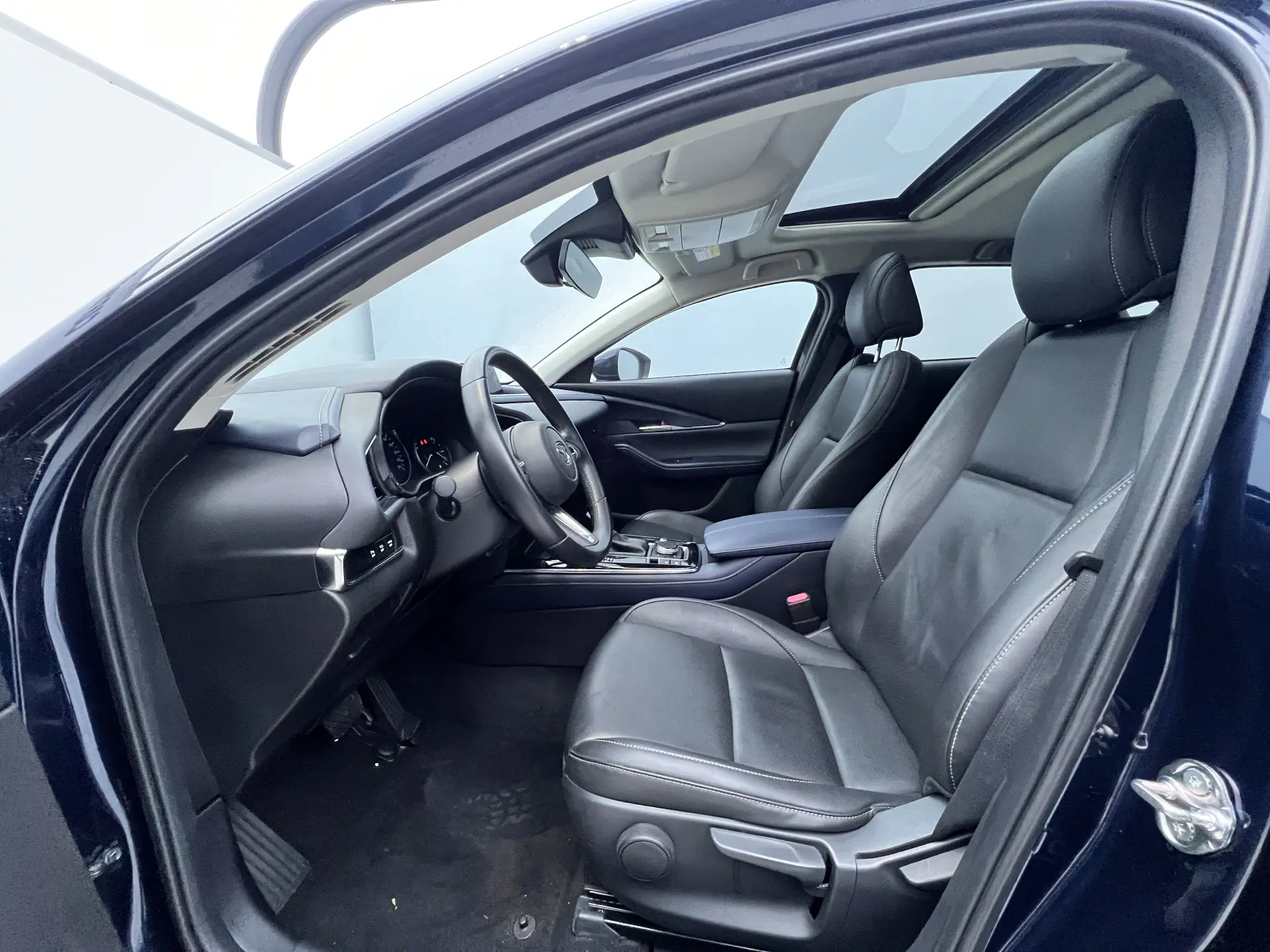 Mazda CX-30, 2022 11