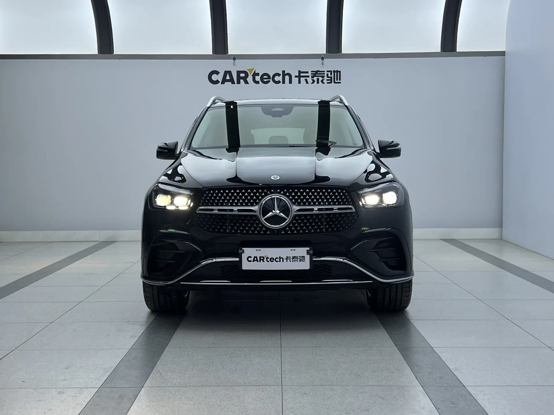 Mercedes-Benz GLE 450 4MATIC, 2025 2