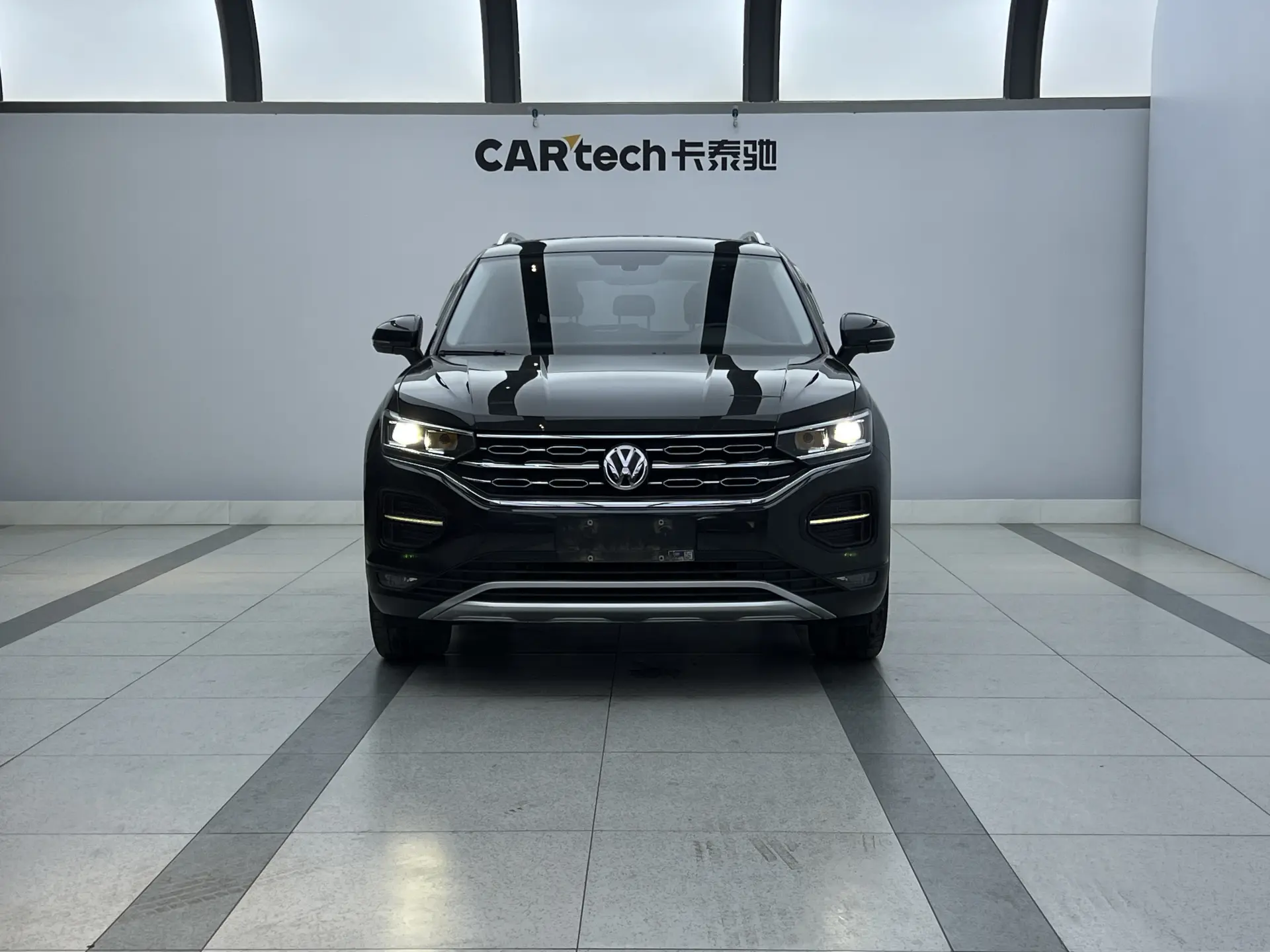 Volkswagen Tayron, 2021 2