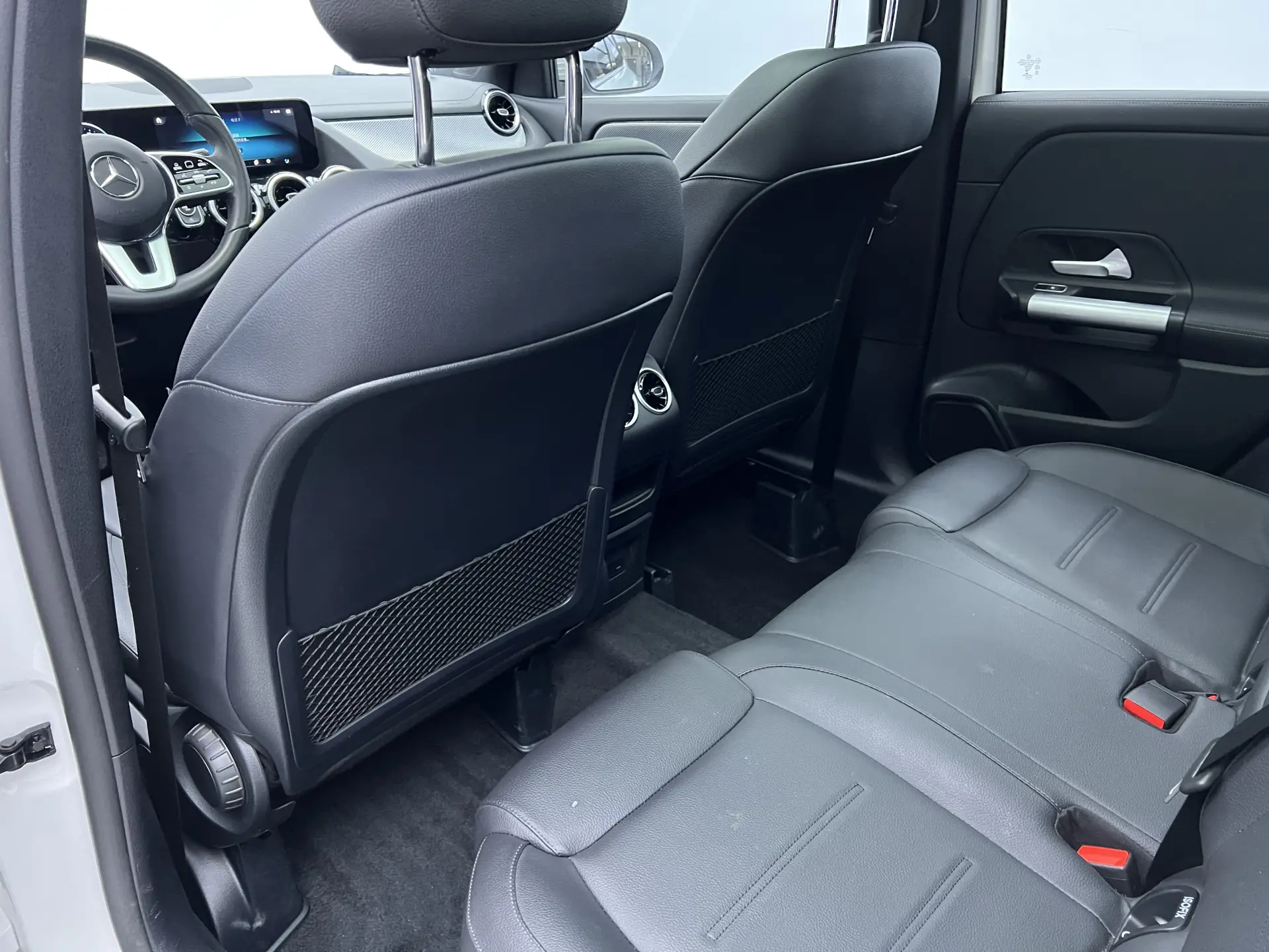 Mercedes-Benz GLA 200, 2022 14