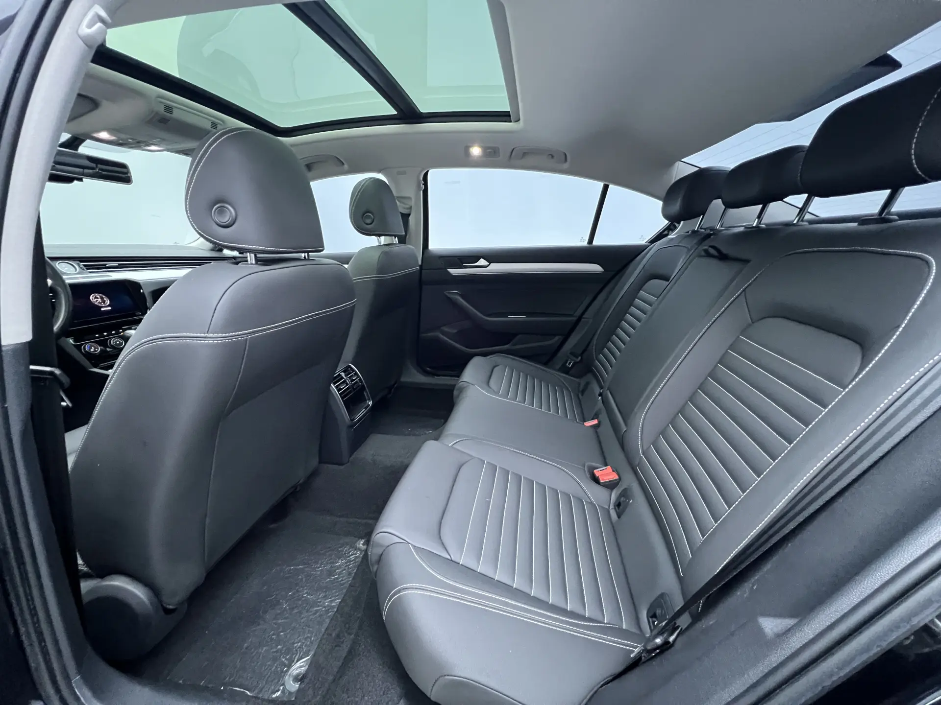Volkswagen Magotan, 2021 13