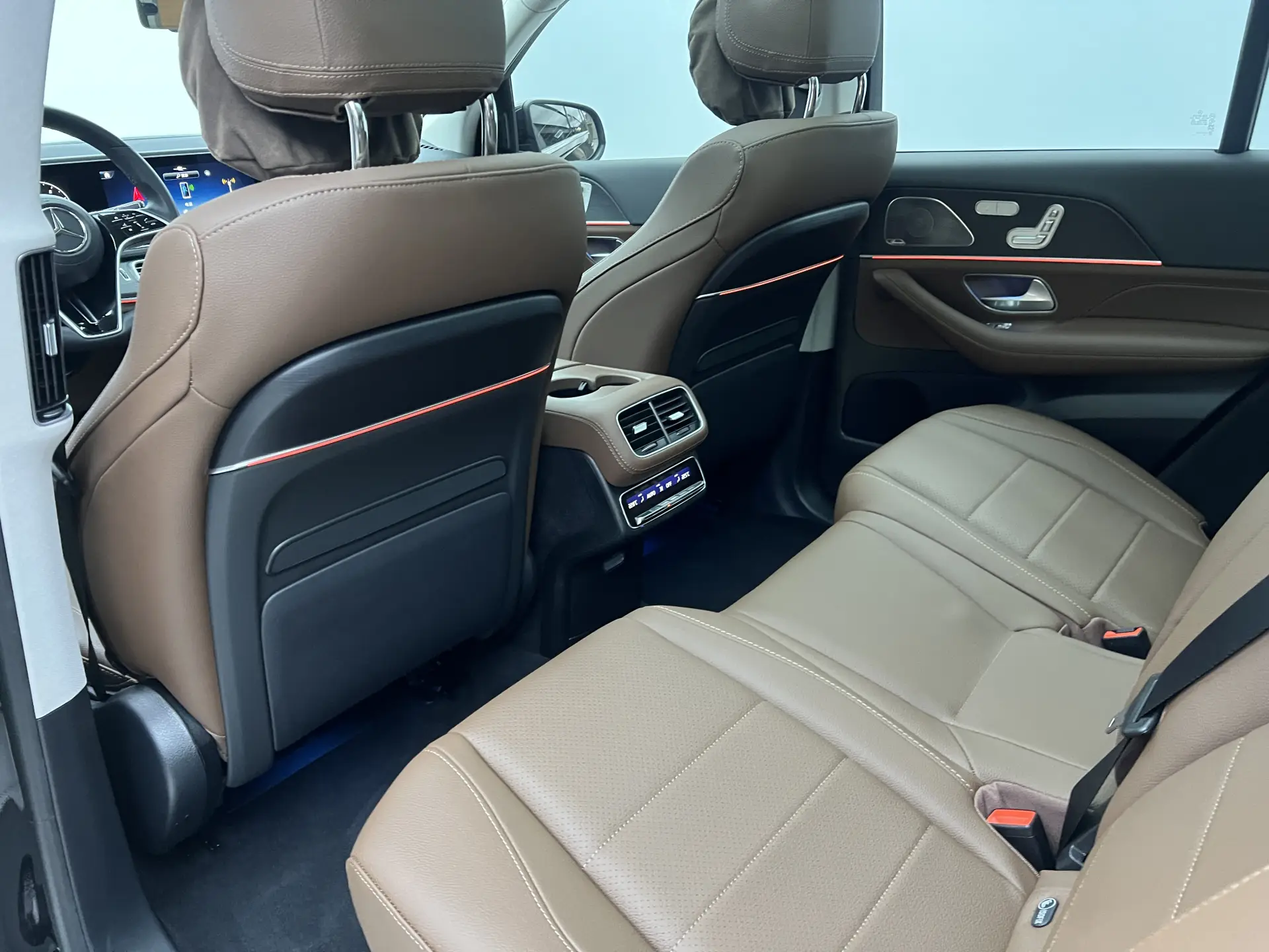 Mercedes-Benz GLE 450 4MATIC, 2025 16