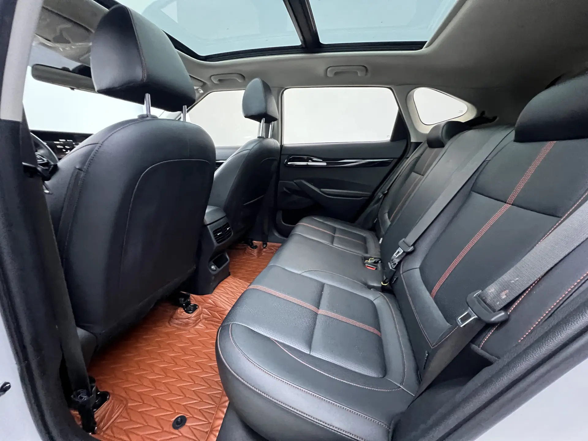 Kia KX3, 2023 13