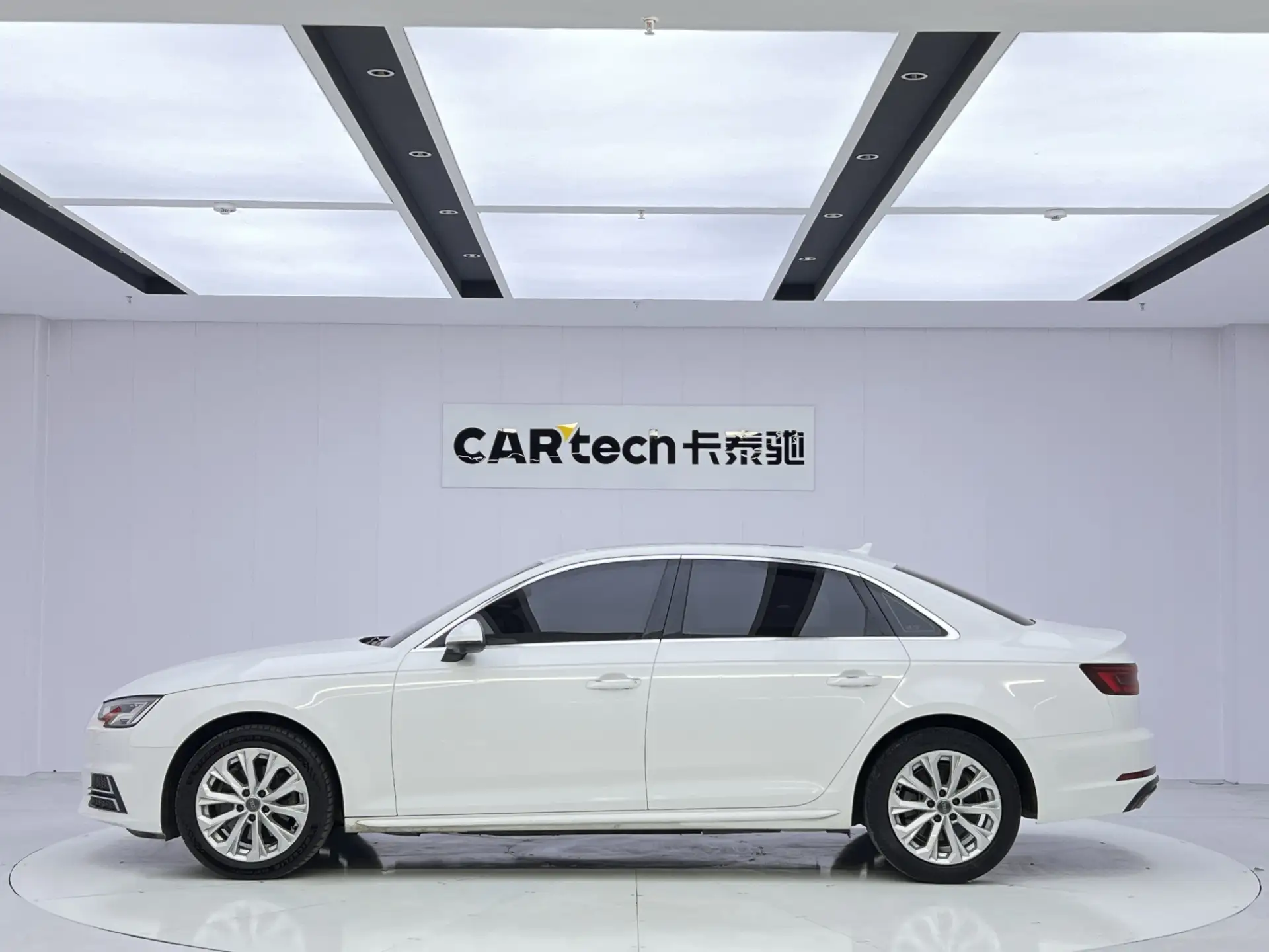Audi A4L 40 TFSI, 2019 8