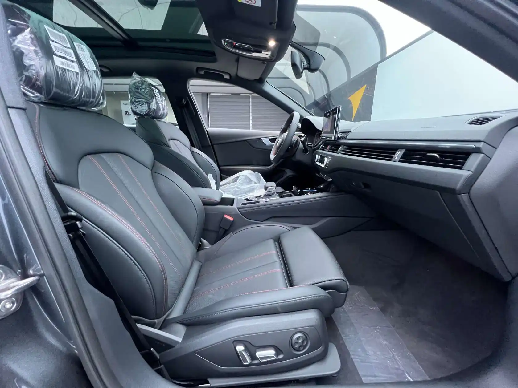Audi A4L, 2025 16