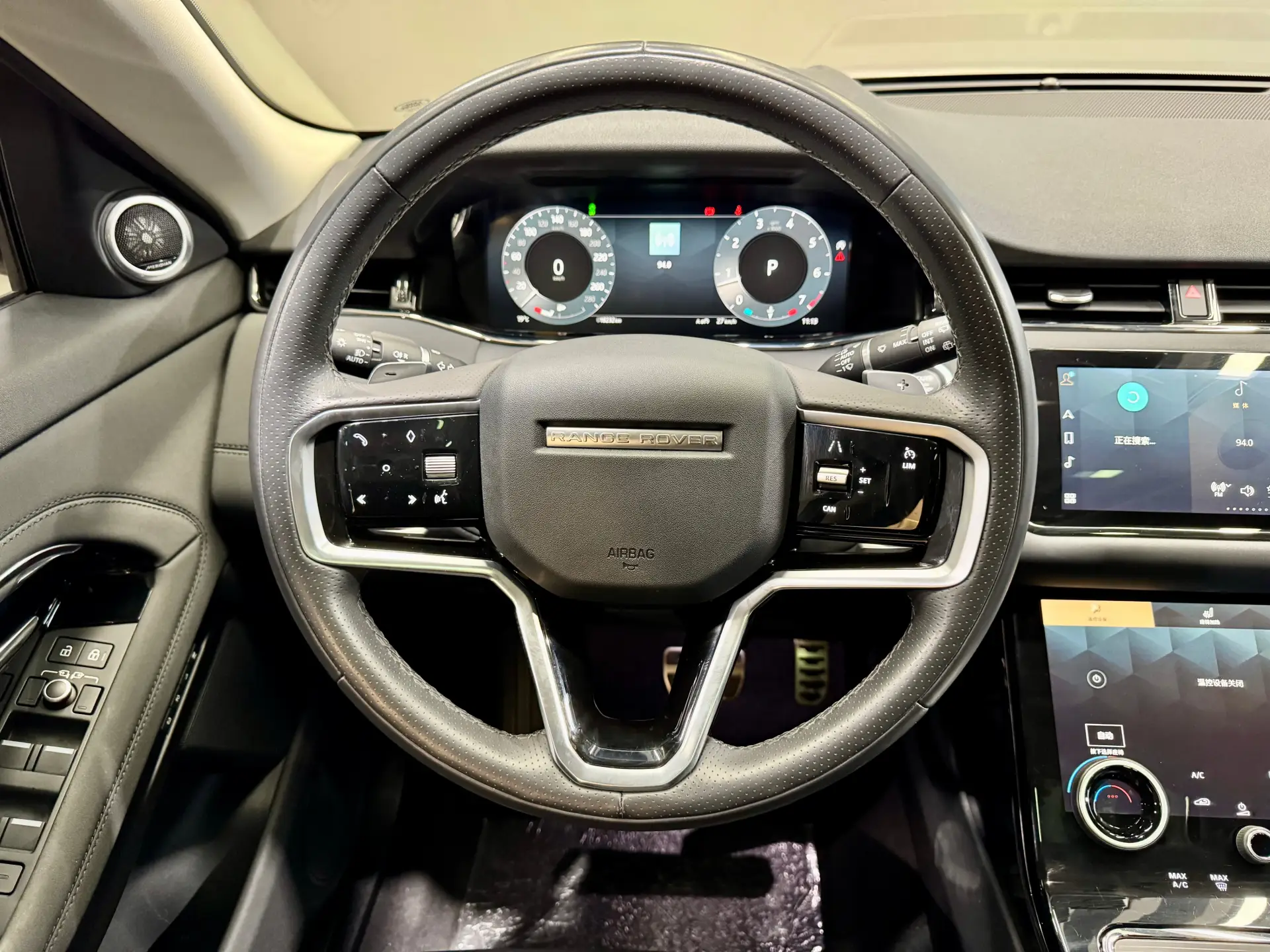 Land Rover Range Rover, 2023 17