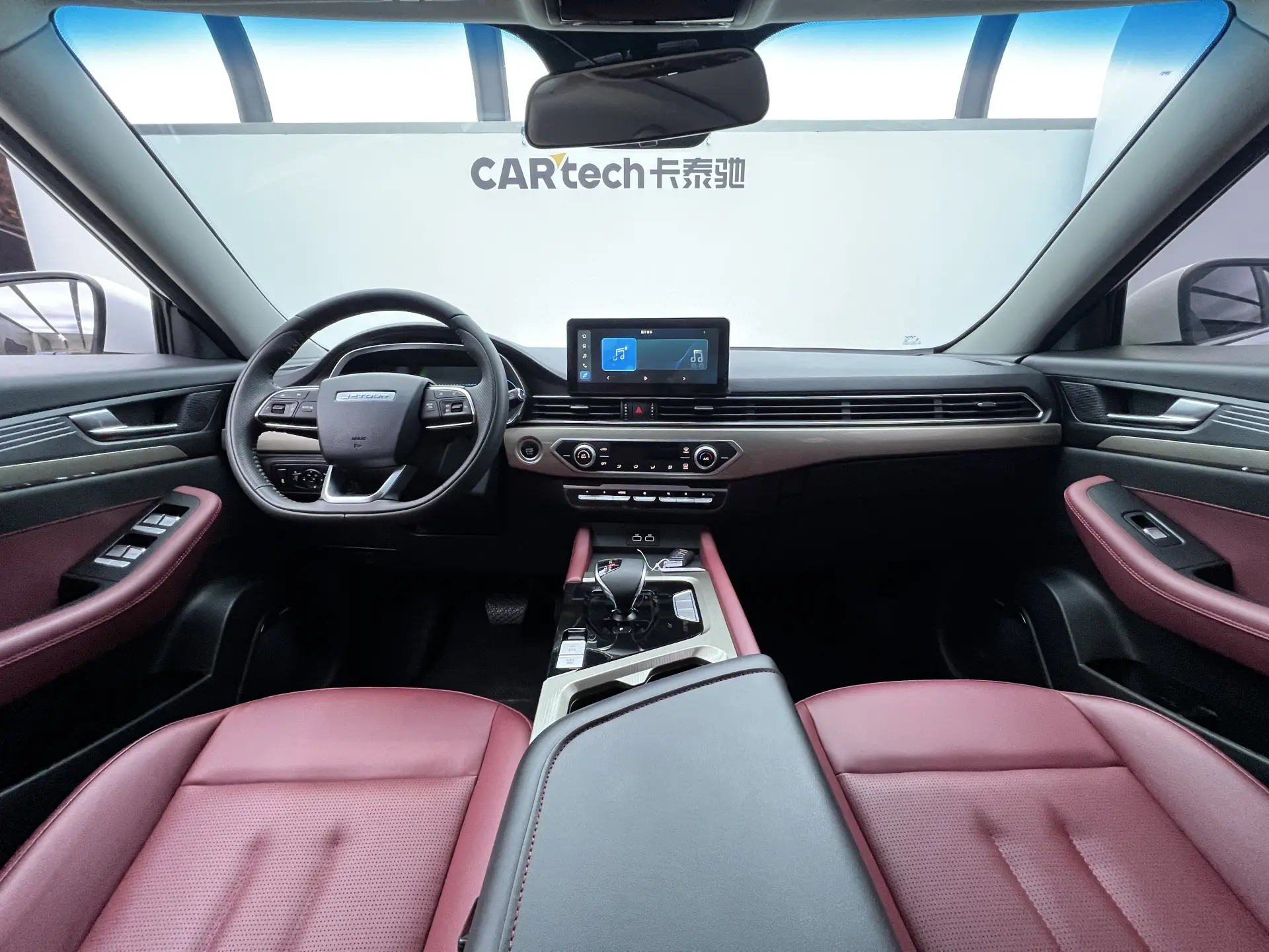 Jetour X70, 2023 19