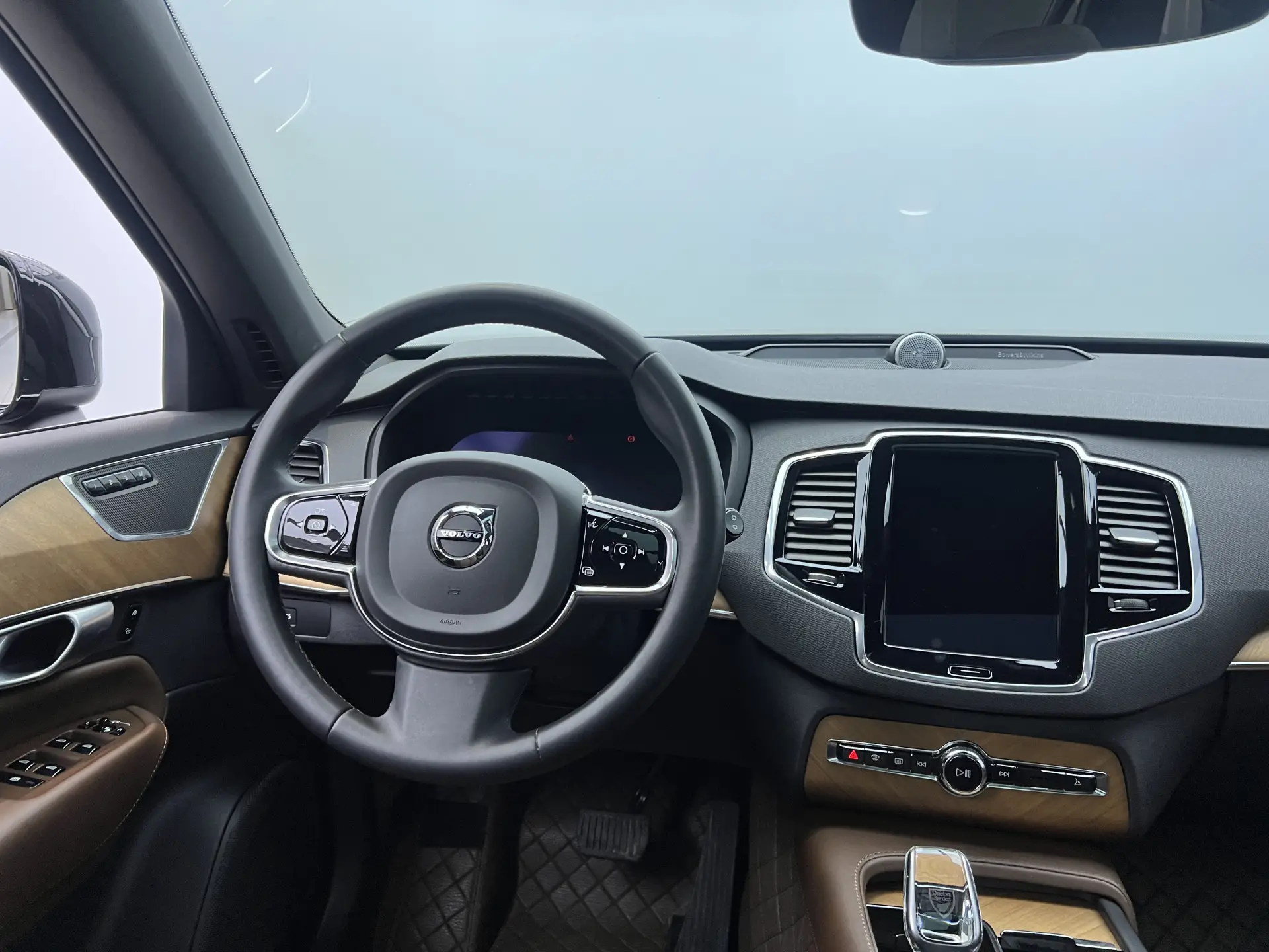 Volvo XC90, 2024 25