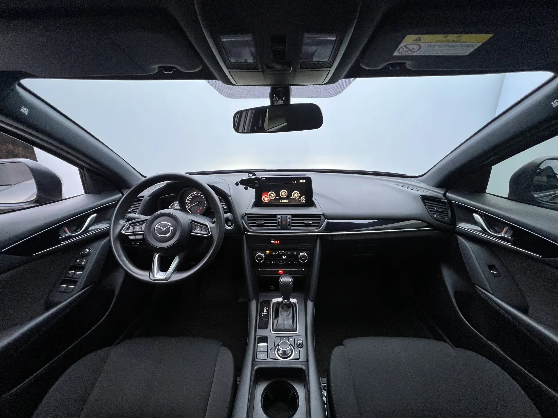 Mazda CX-4, 2023 22