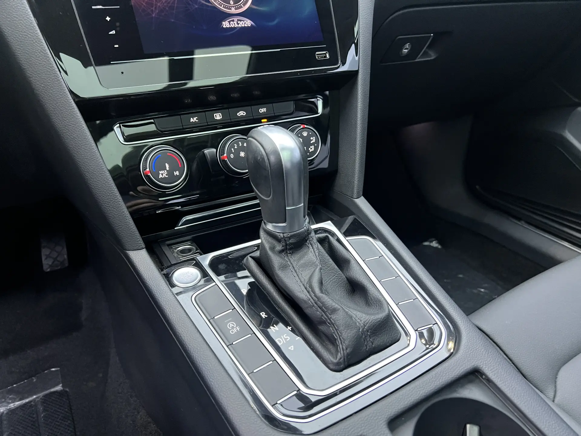 Volkswagen Magotan, 2021 10