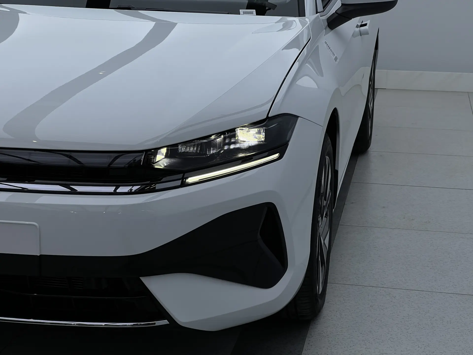 Volkswagen Sagitar, 2025 4
