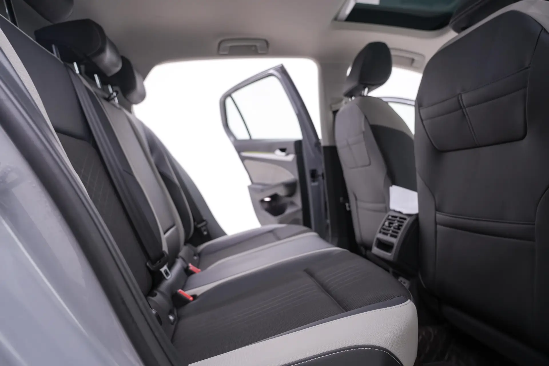 Volkswagen Golf, 2025 26