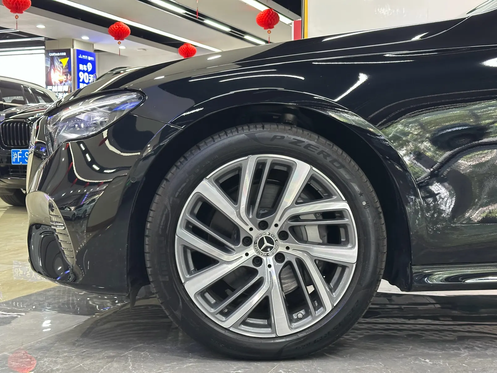 Mercedes-Benz E 300 L, 2024 7