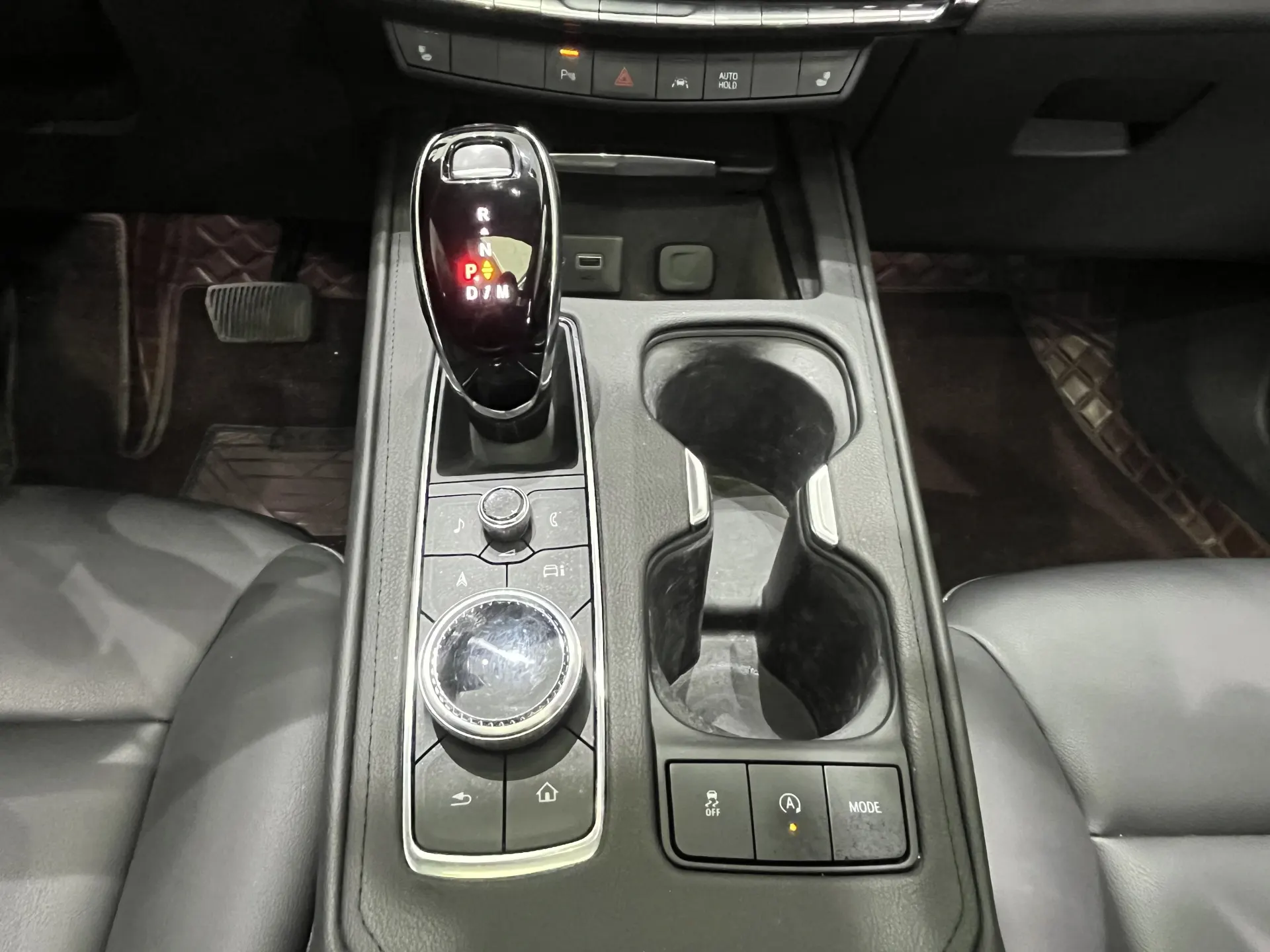 Cadillac XT4, 2023 16