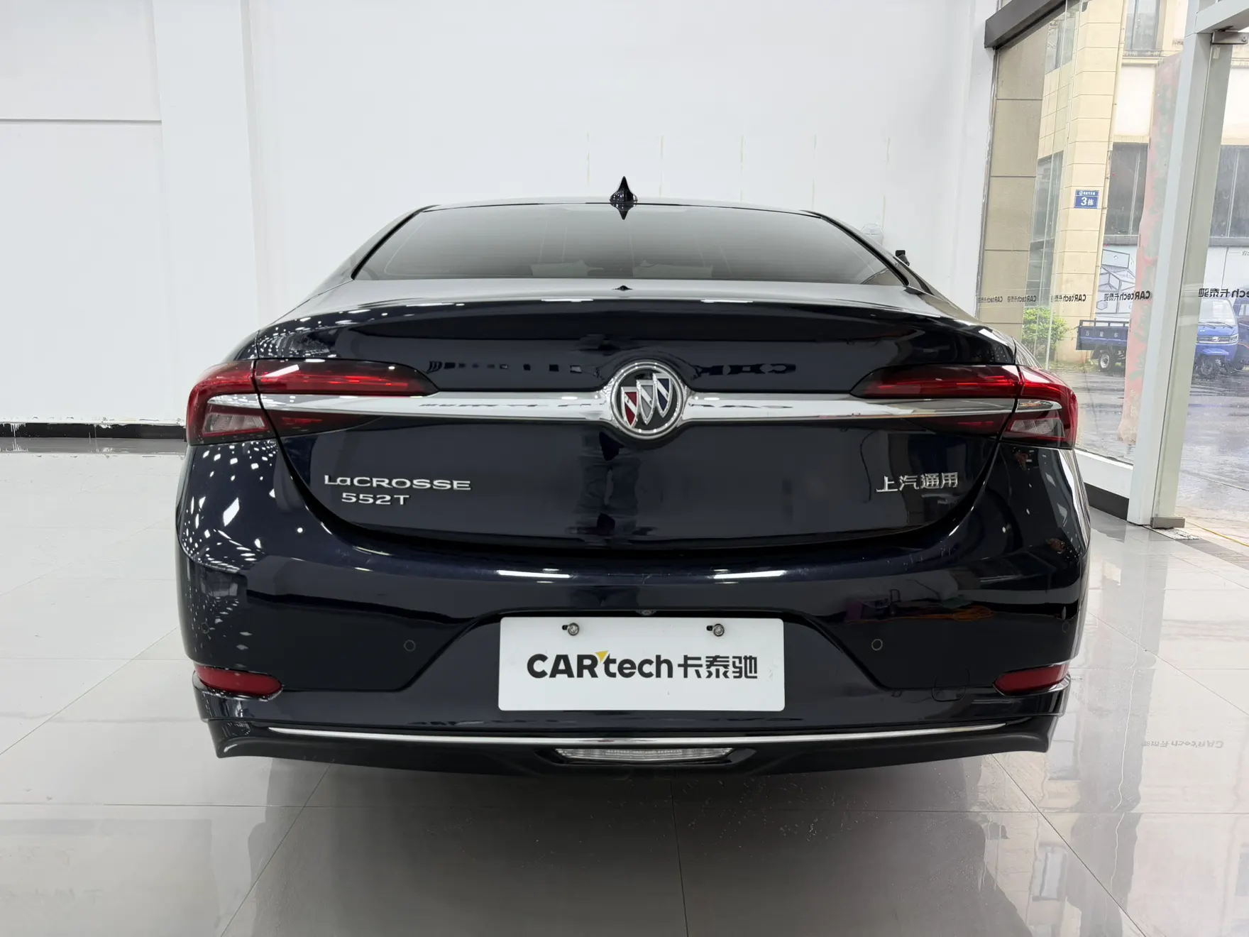 Buick LaCrosse, 2023 все фото
