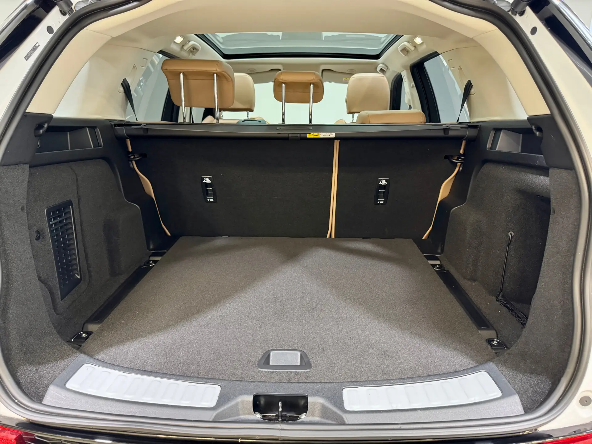 Land Rover Discovery Sport, 2024 30