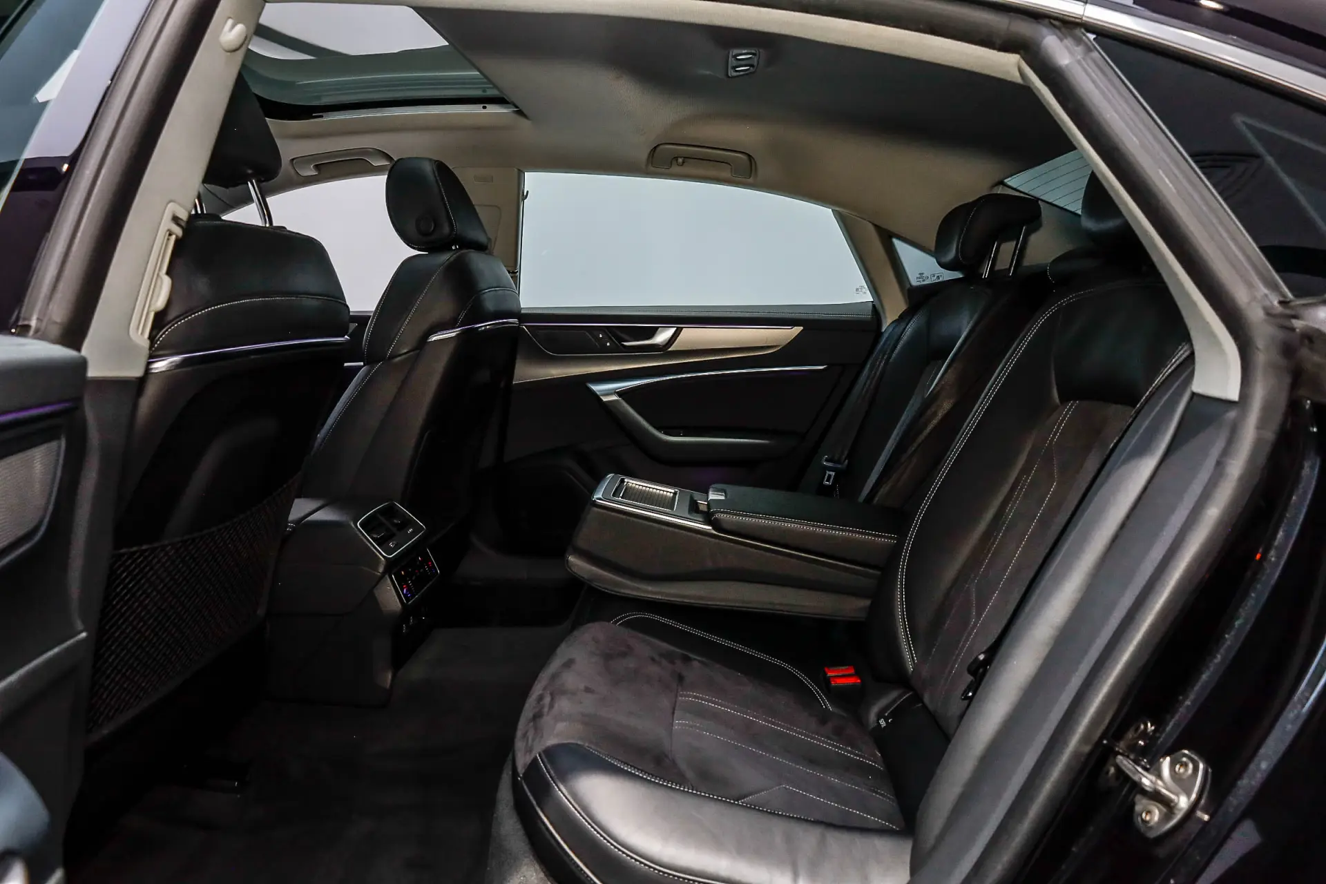 Audi A7L 45 TFSI, 2024 18