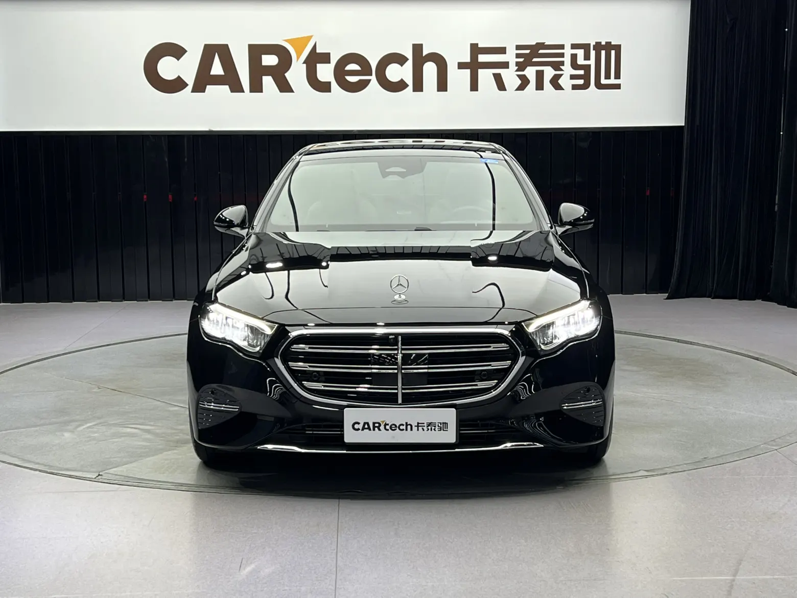 Mercedes-Benz E 260 L, 2025 3