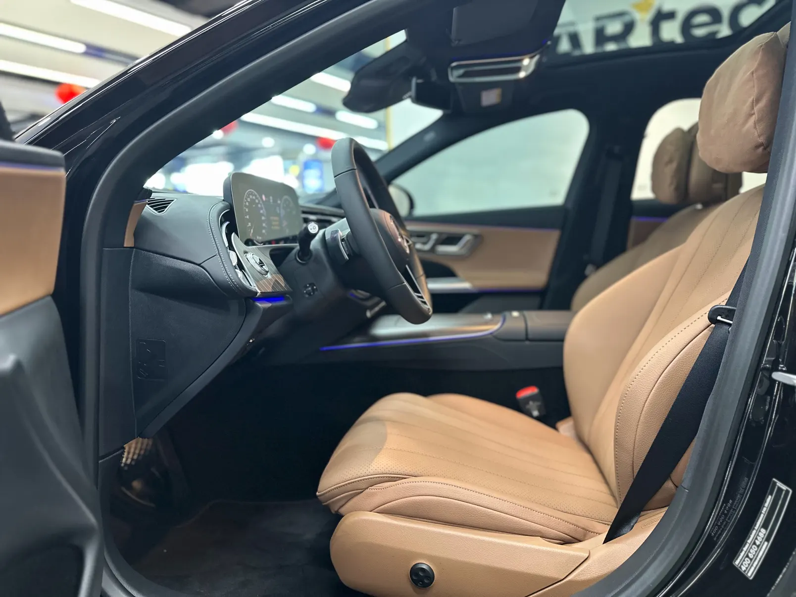 Mercedes-Benz E 300 L, 2024 11