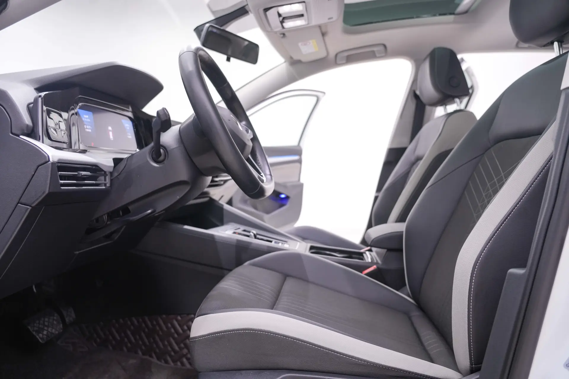 Volkswagen Golf, 2021 21
