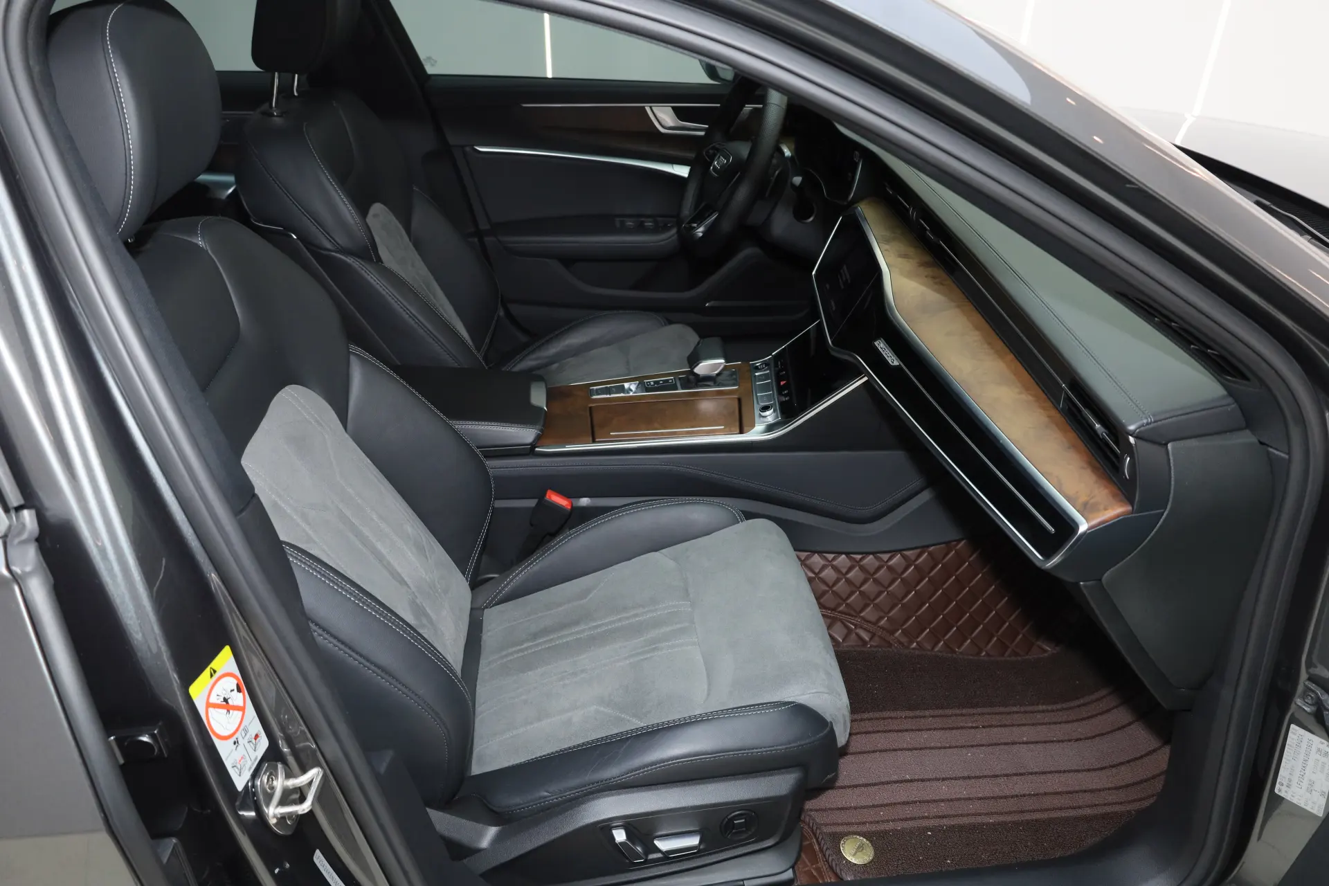 Audi A6L 45 TFSI, 2022 18