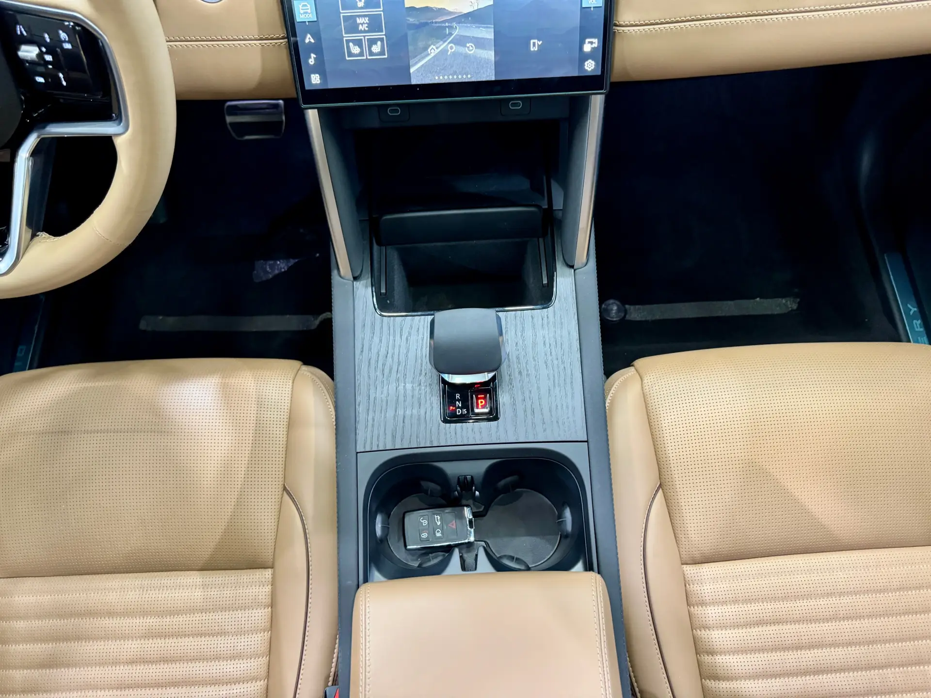 Land Rover Discovery Sport, 2024 22