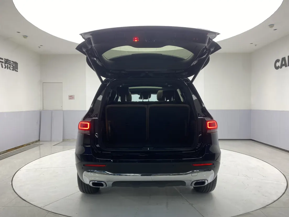Mercedes-Benz GLB, 2023 6