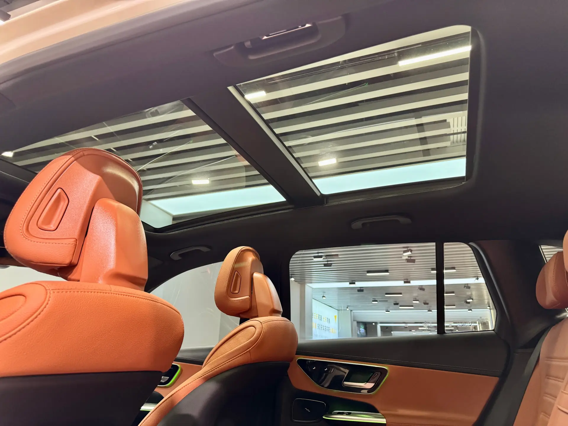 Mercedes-Benz GLC 300 L, 2025 29