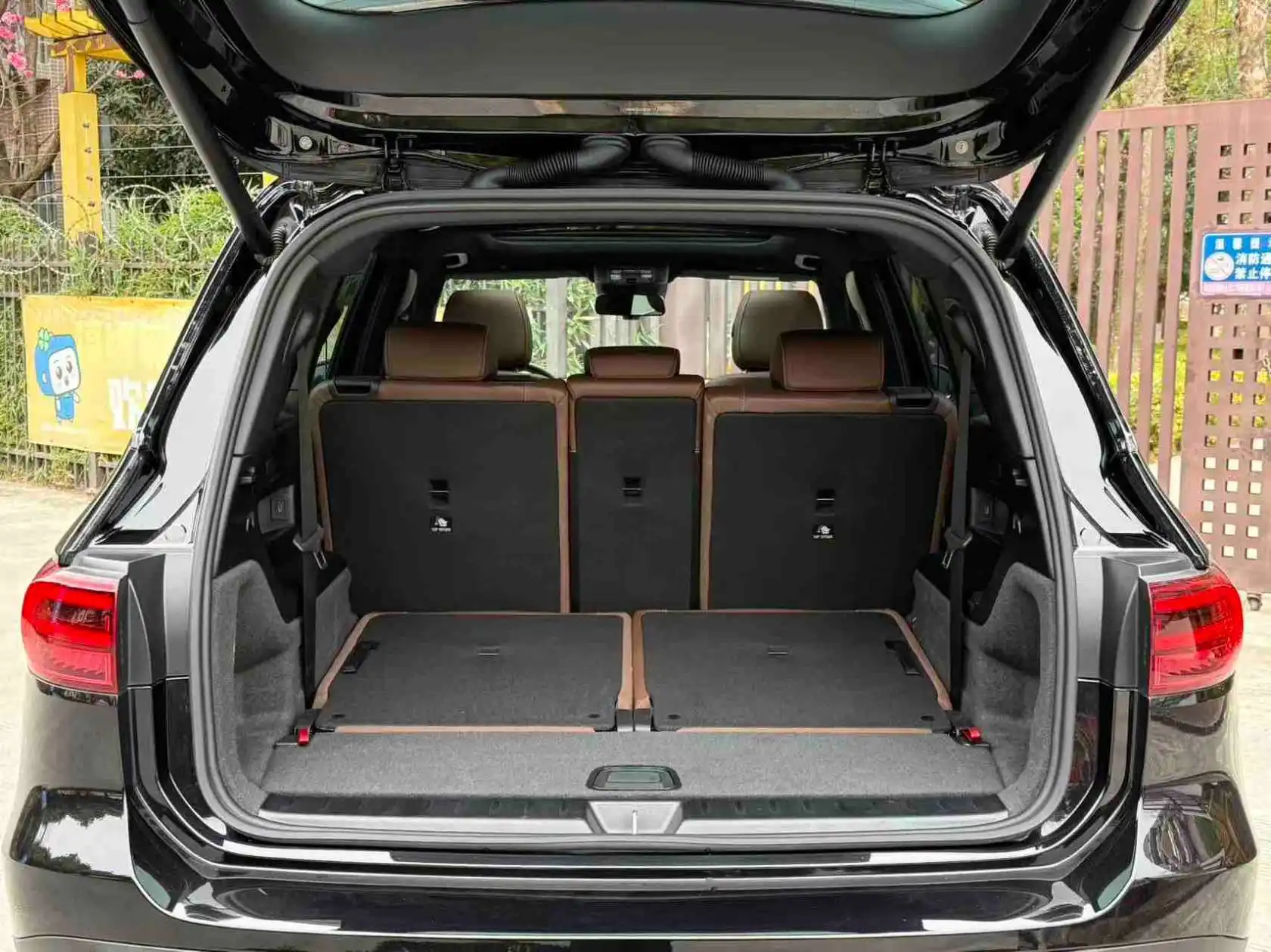 Mercedes-Benz GLB, 2025 8