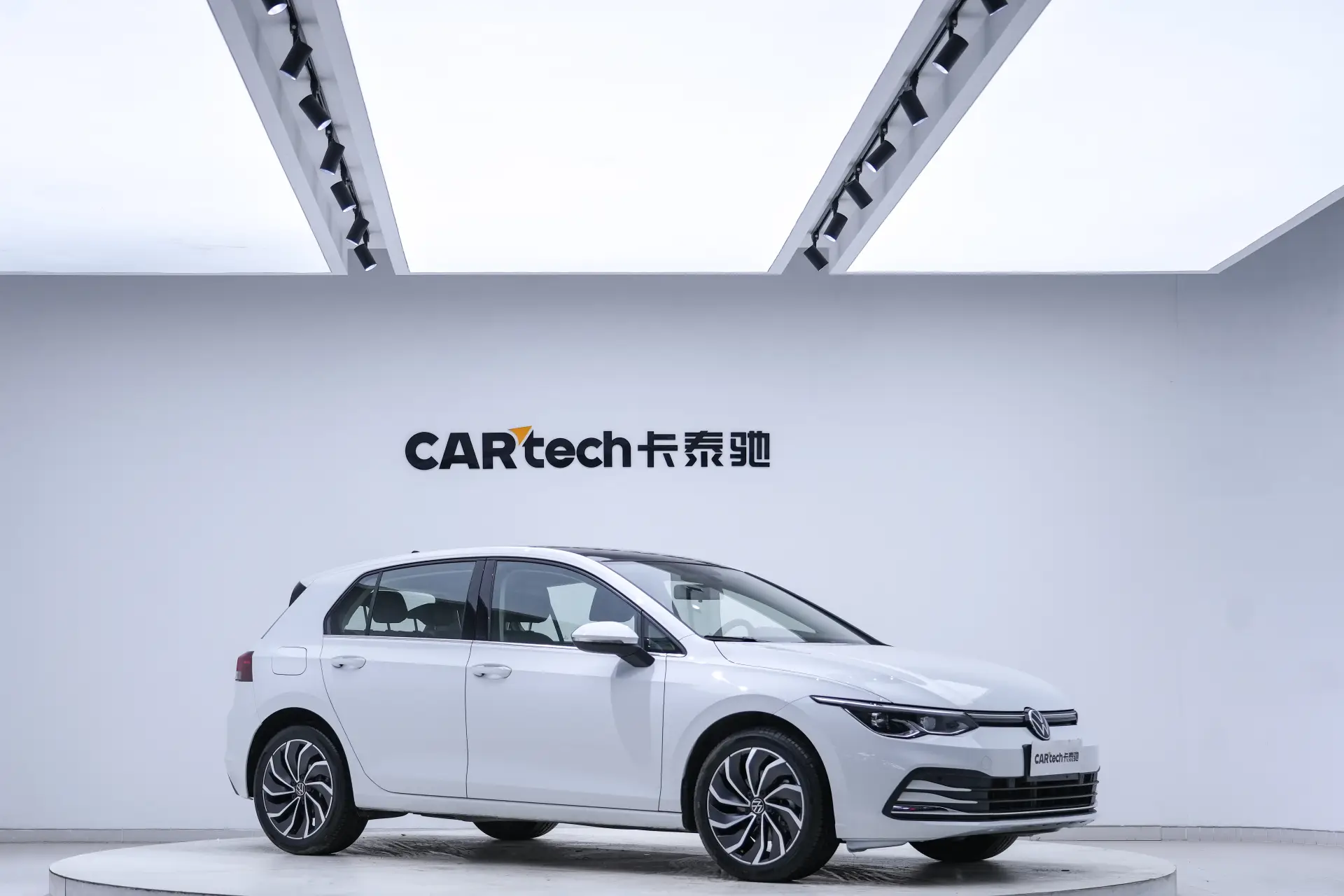 Volkswagen Golf, 2021 13